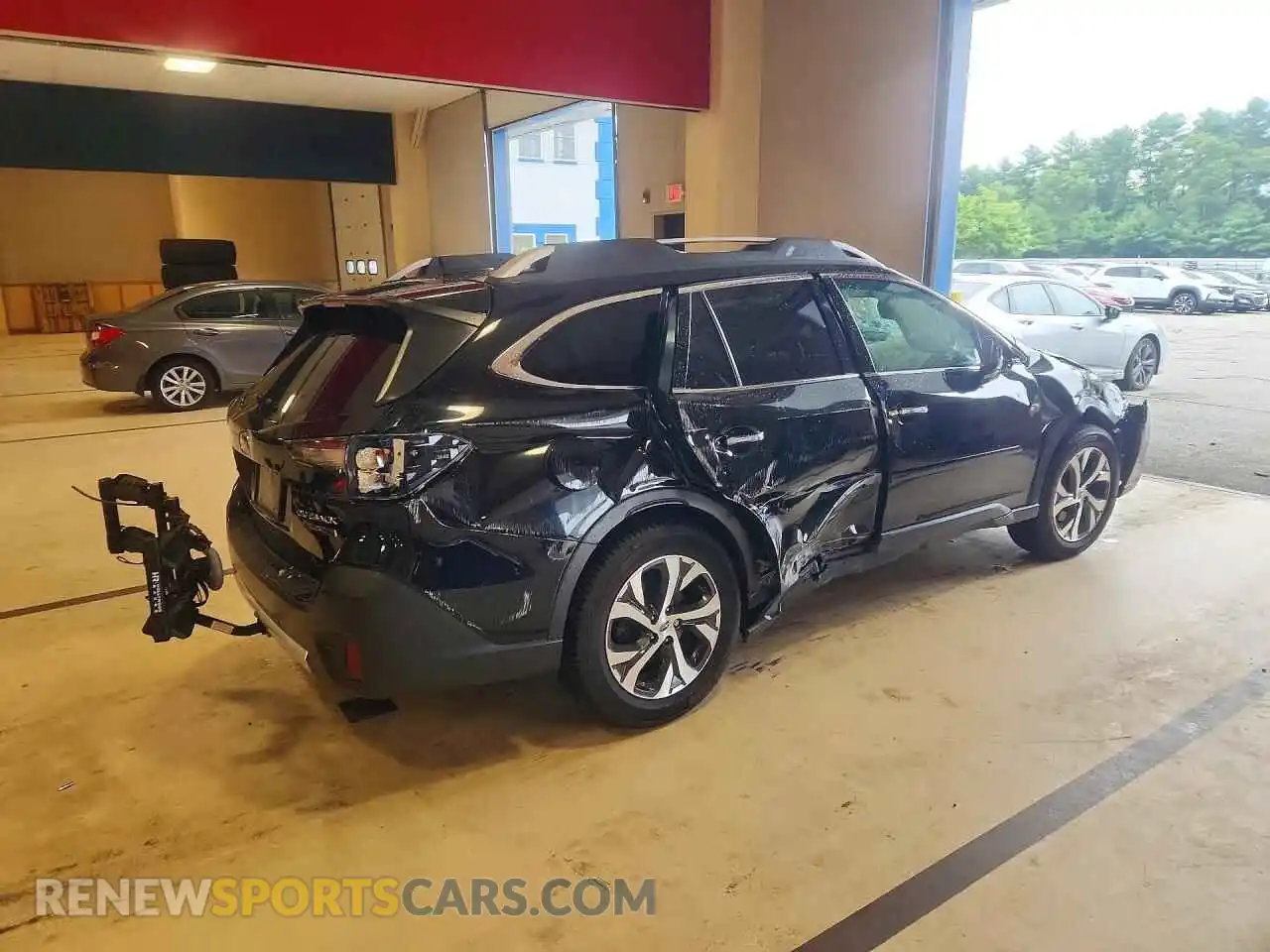 3 Photograph of a damaged car 4S4BTGPD2N3262444 SUBARU OUTBACK 2022
