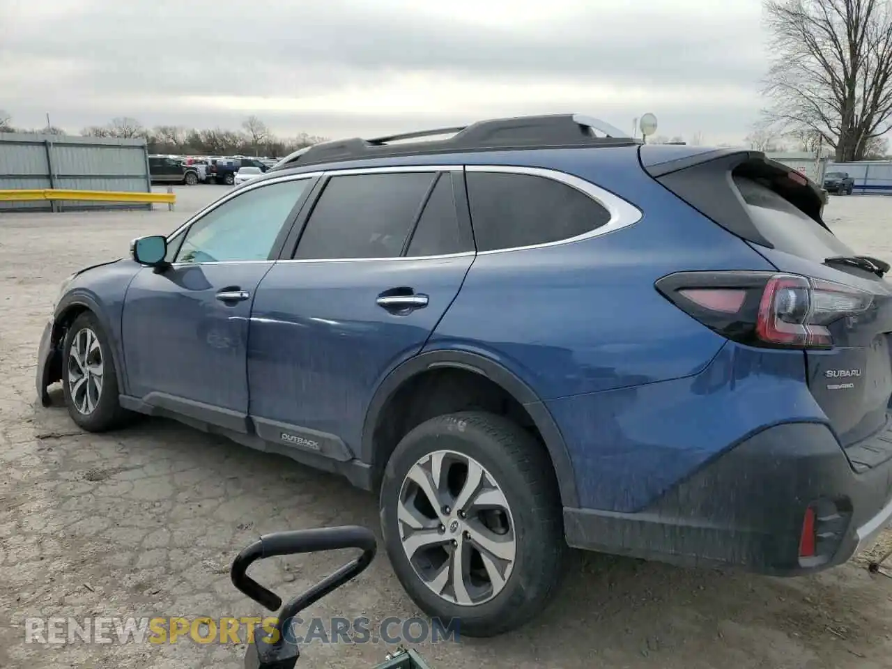 2 Photograph of a damaged car 4S4BTGPD4N3190095 SUBARU OUTBACK 2022