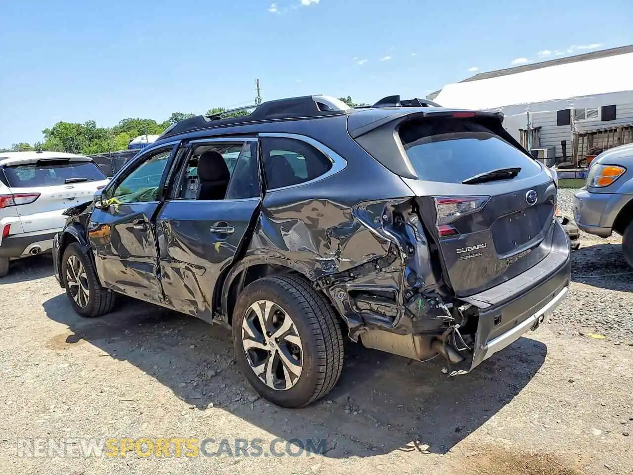 2 Photograph of a damaged car 4S4BTGPD6N3189188 SUBARU OUTBACK 2022