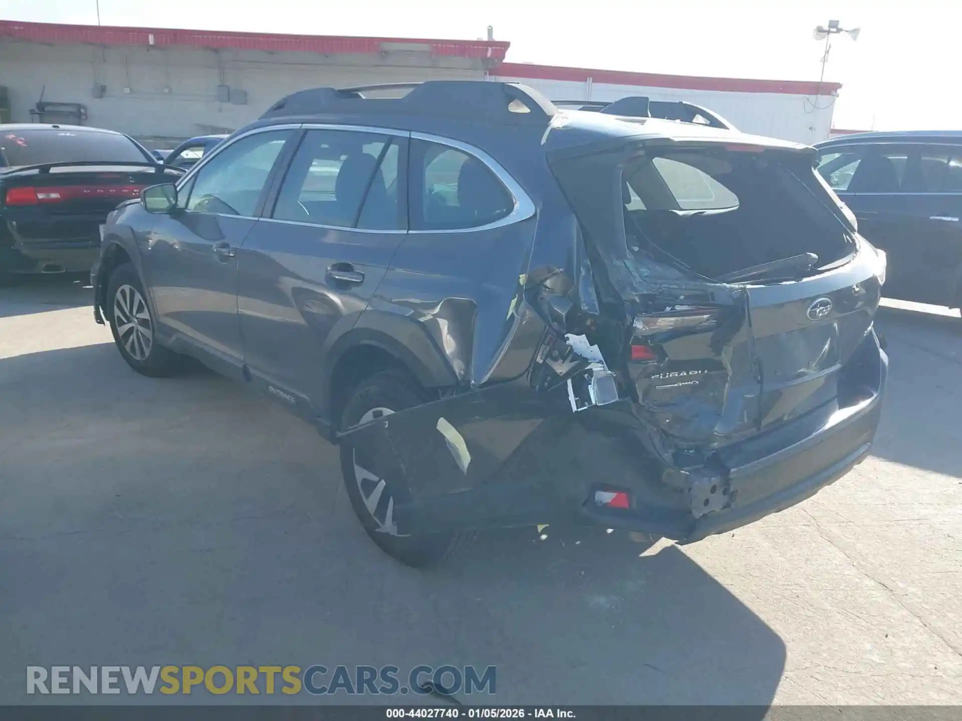 3 Фотография поврежденного автомобиля 4S4BTAAC1P3137029 SUBARU OUTBACK 2023