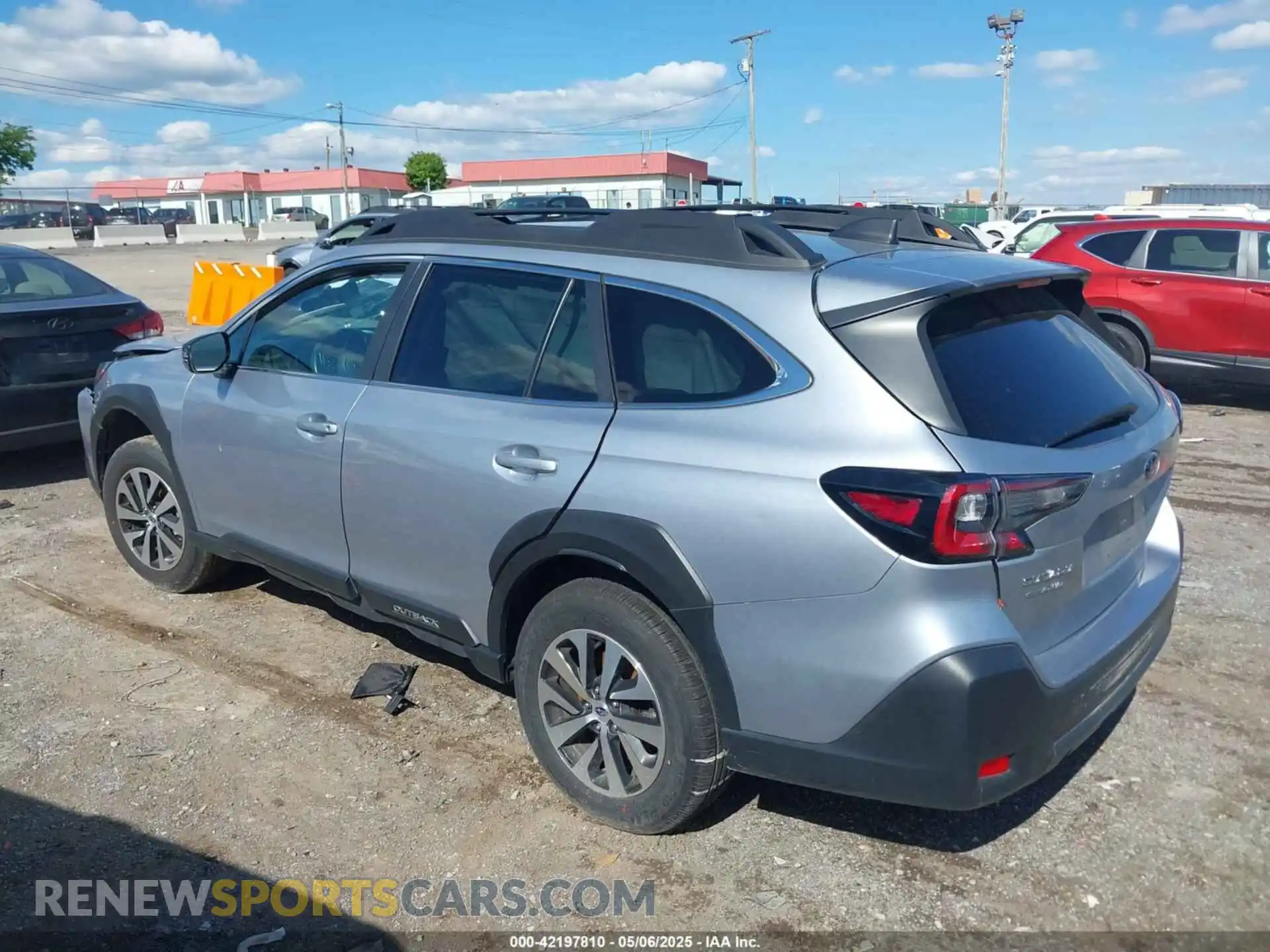 3 Photograph of a damaged car 4S4BTADC0P3187531 SUBARU OUTBACK 2023