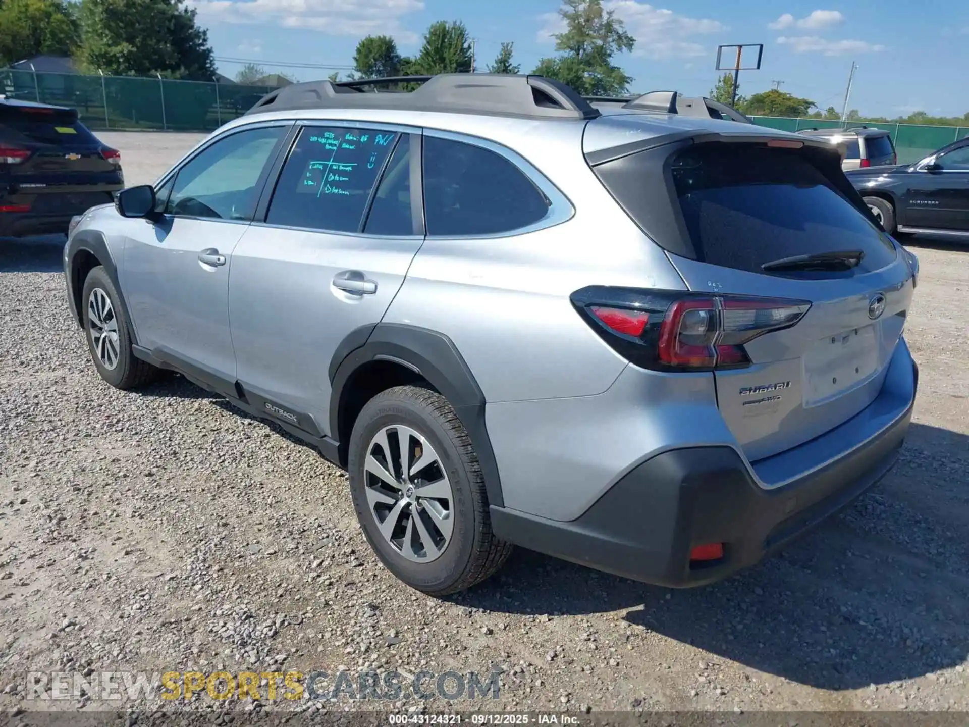 3 Photograph of a damaged car 4S4BTADC2P3160282 SUBARU OUTBACK 2023