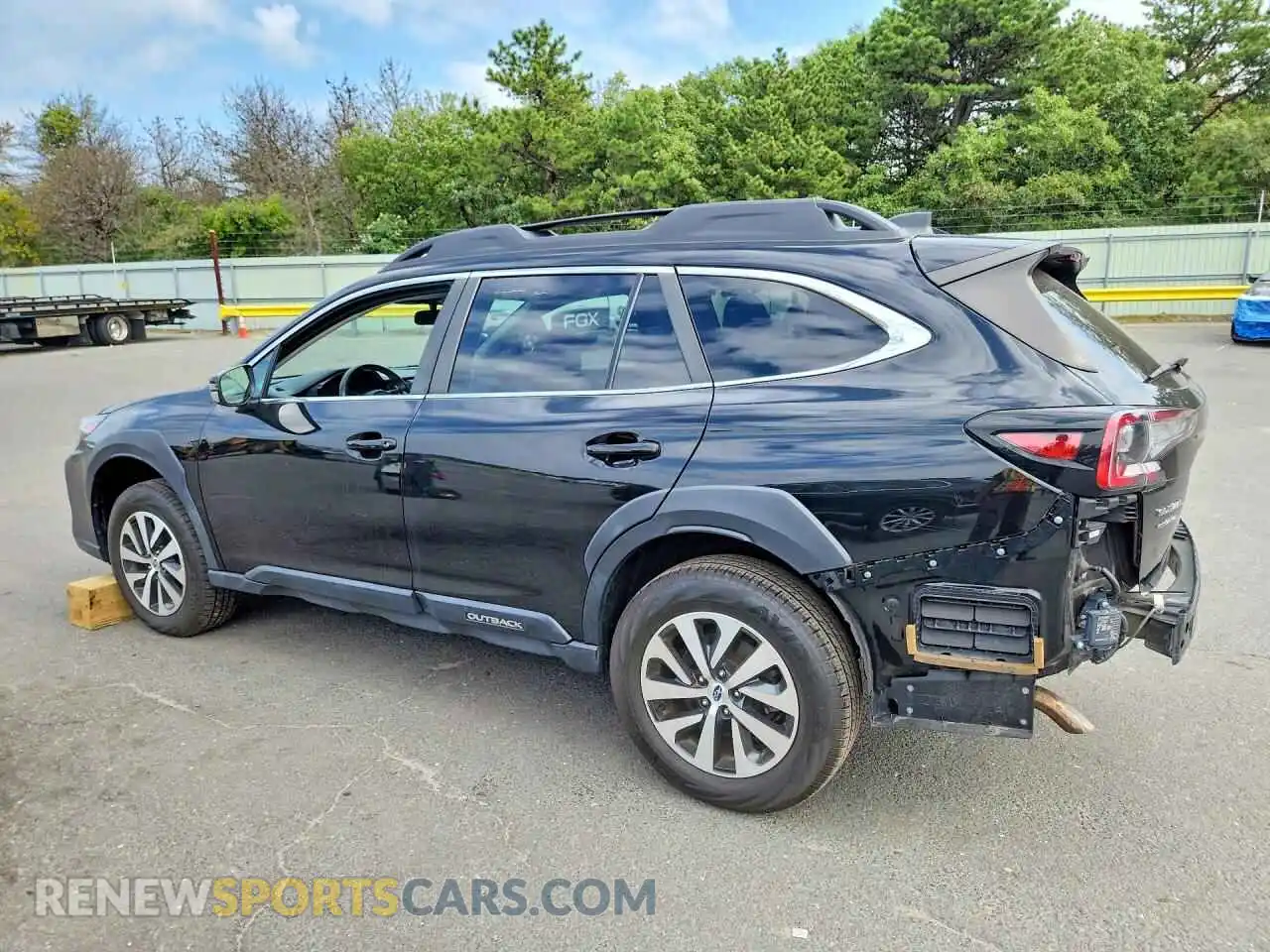 2 Photograph of a damaged car 4S4BTADC6P3213792 SUBARU OUTBACK 2023