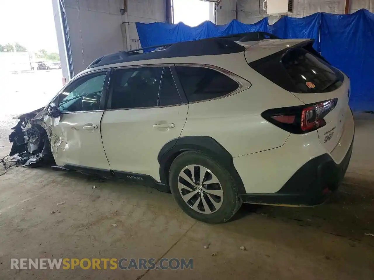 2 Photograph of a damaged car 4S4BTAFC2P3177385 SUBARU OUTBACK 2023