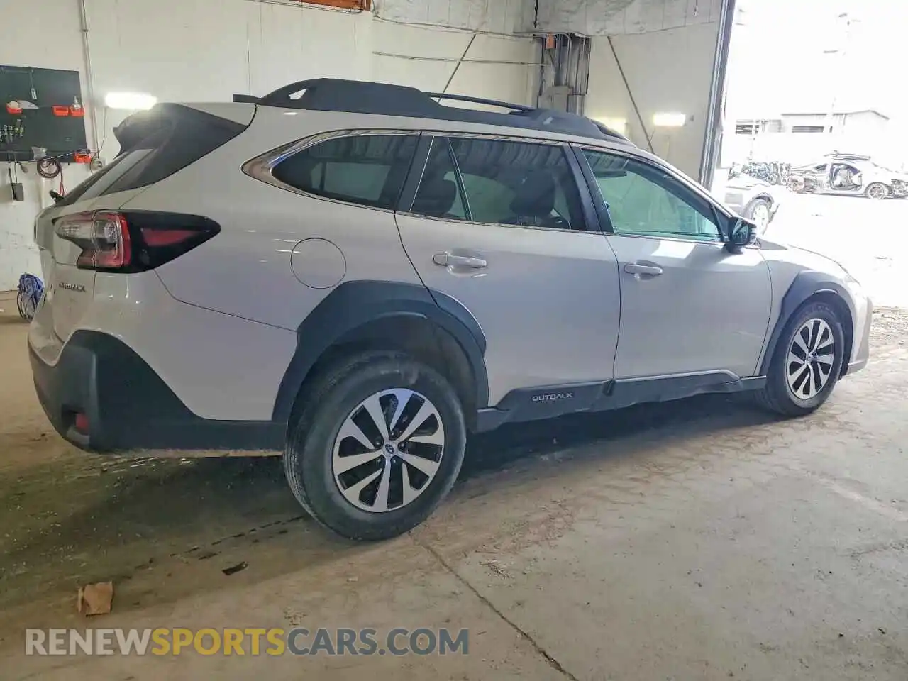 3 Photograph of a damaged car 4S4BTAFC2P3177385 SUBARU OUTBACK 2023
