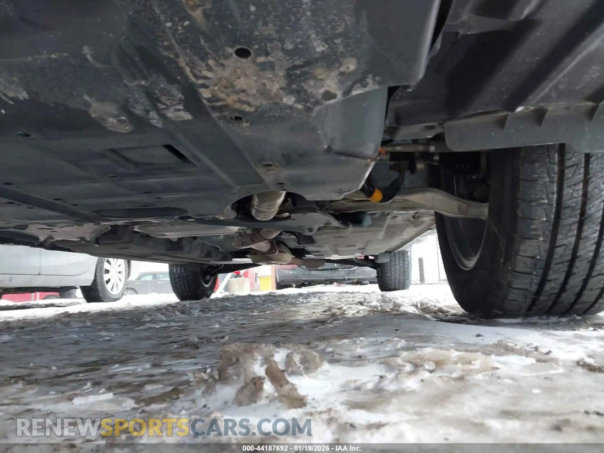 2 Photograph of a damaged car 4S4BTAFC6P3168625 SUBARU OUTBACK 2023