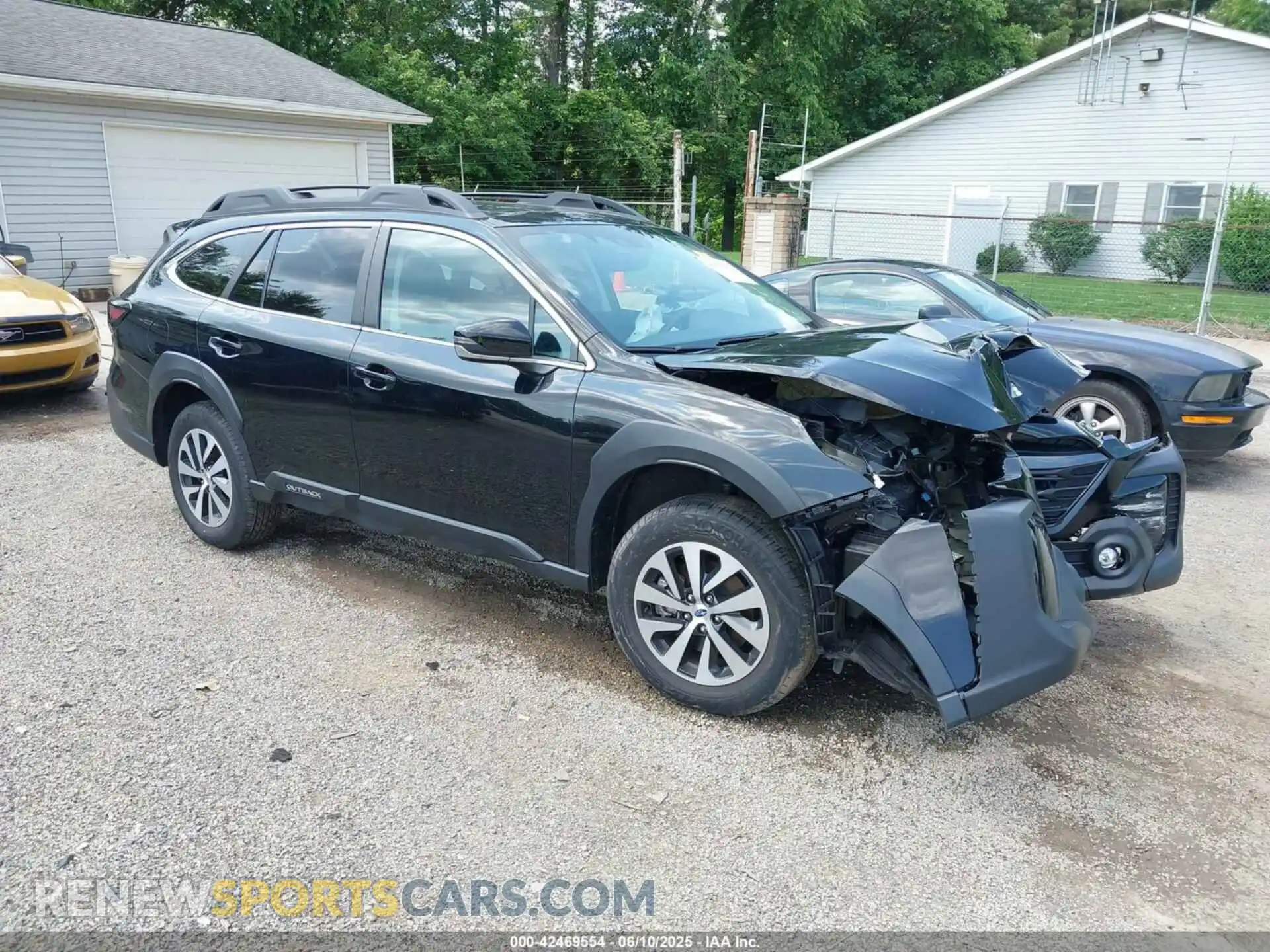 1 Photograph of a damaged car 4S4BTAFCXP3112817 SUBARU OUTBACK 2023