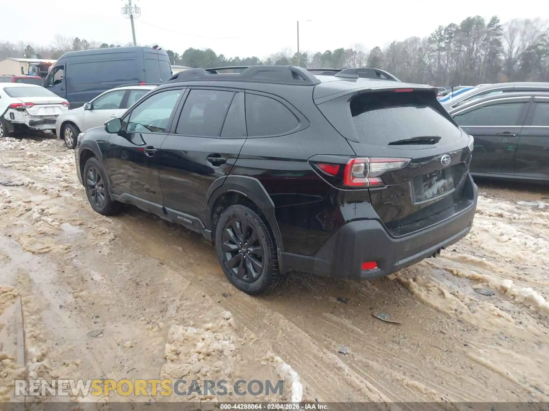3 Photograph of a damaged car 4S4BTAJC9P3125811 SUBARU OUTBACK 2023