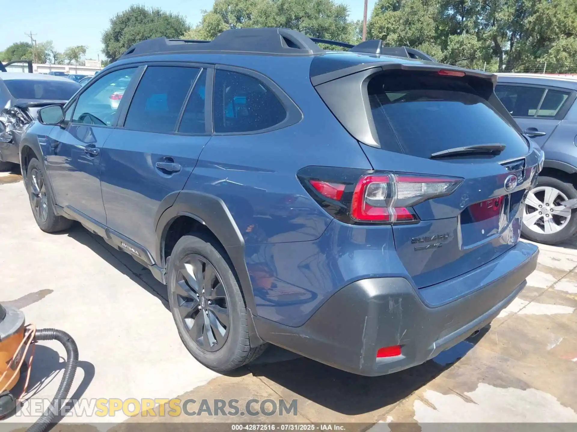 3 Фотография поврежденного автомобиля 4S4BTAJC9P3127803 SUBARU OUTBACK 2023
