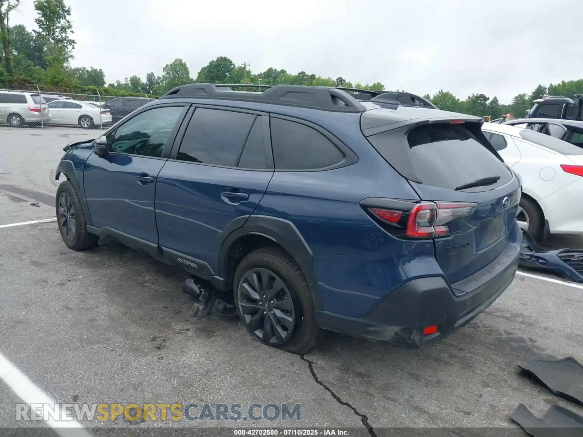 3 Photograph of a damaged car 4S4BTALC4P3214828 SUBARU OUTBACK 2023