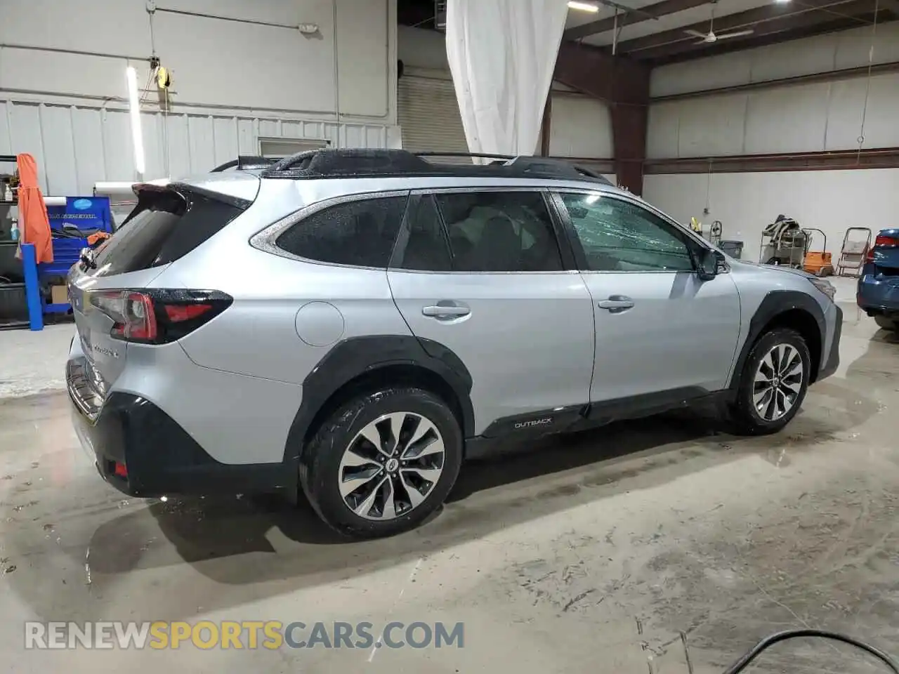 3 Photograph of a damaged car 4S4BTANC0P3118854 SUBARU OUTBACK 2023