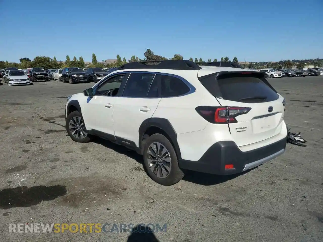 2 Photograph of a damaged car 4S4BTANC3P3136748 SUBARU OUTBACK 2023