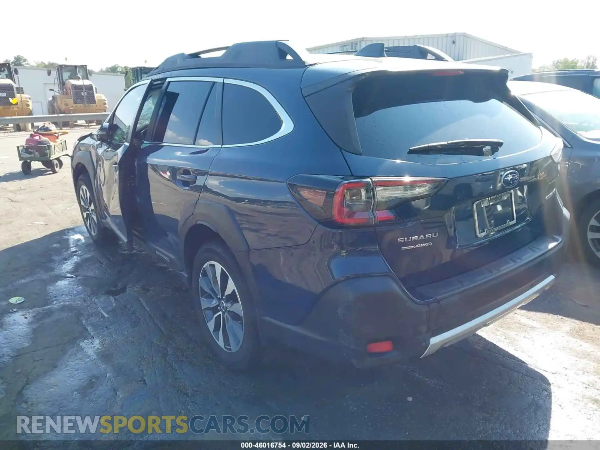 3 Photograph of a damaged car 4S4BTANC4P3105380 SUBARU OUTBACK 2023