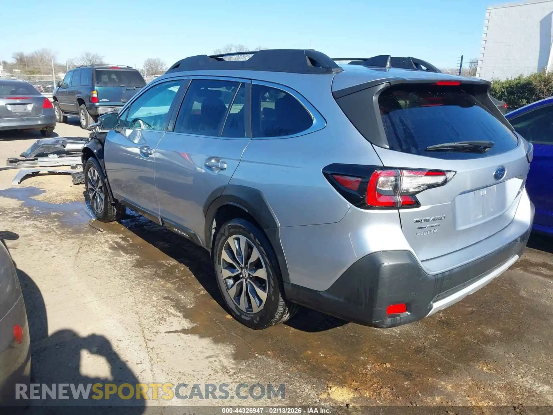 3 Photograph of a damaged car 4S4BTANC4P3185201 SUBARU OUTBACK 2023