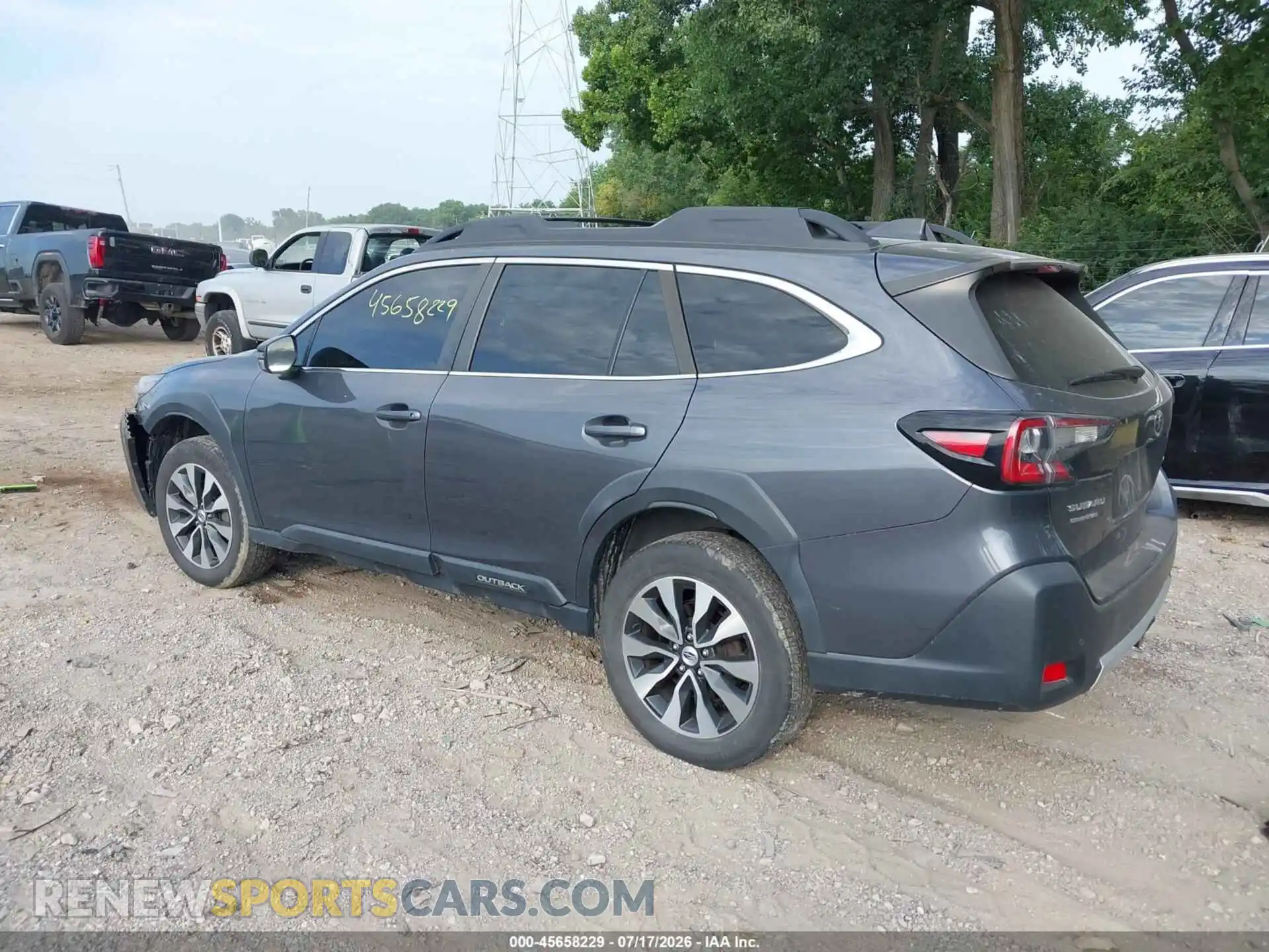 3 Photograph of a damaged car 4S4BTANC6P3176581 SUBARU OUTBACK 2023