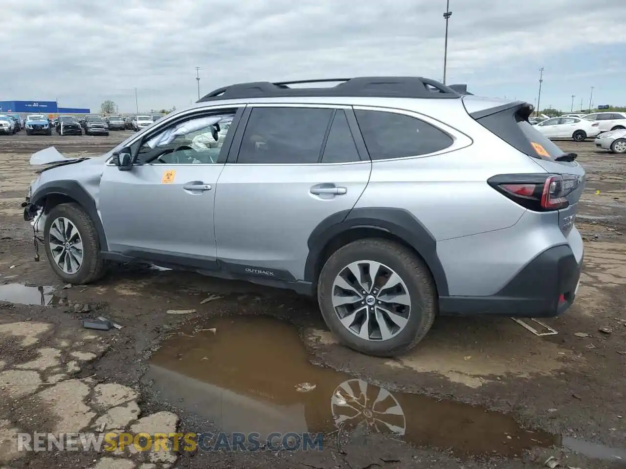 2 Photograph of a damaged car 4S4BTANC8P3192023 SUBARU OUTBACK 2023