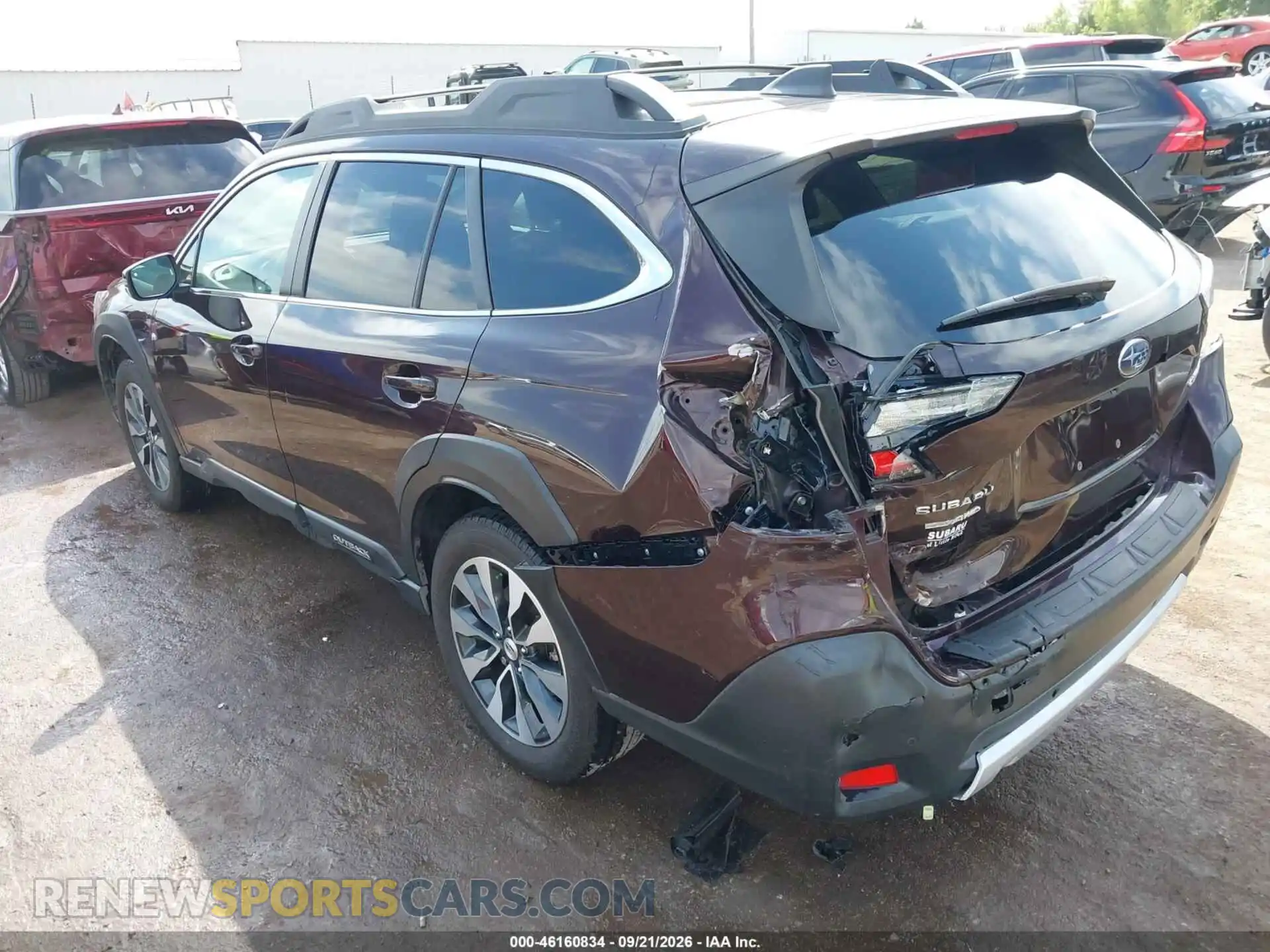 3 Photograph of a damaged car 4S4BTANC9P3218418 SUBARU OUTBACK 2023