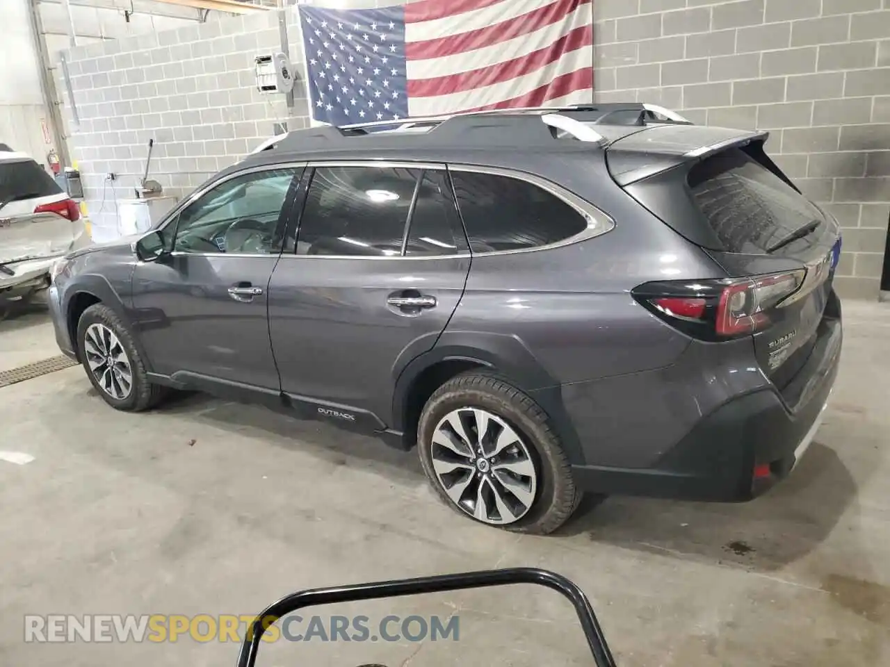 2 Photograph of a damaged car 4S4BTAPC5P3150521 SUBARU OUTBACK 2023