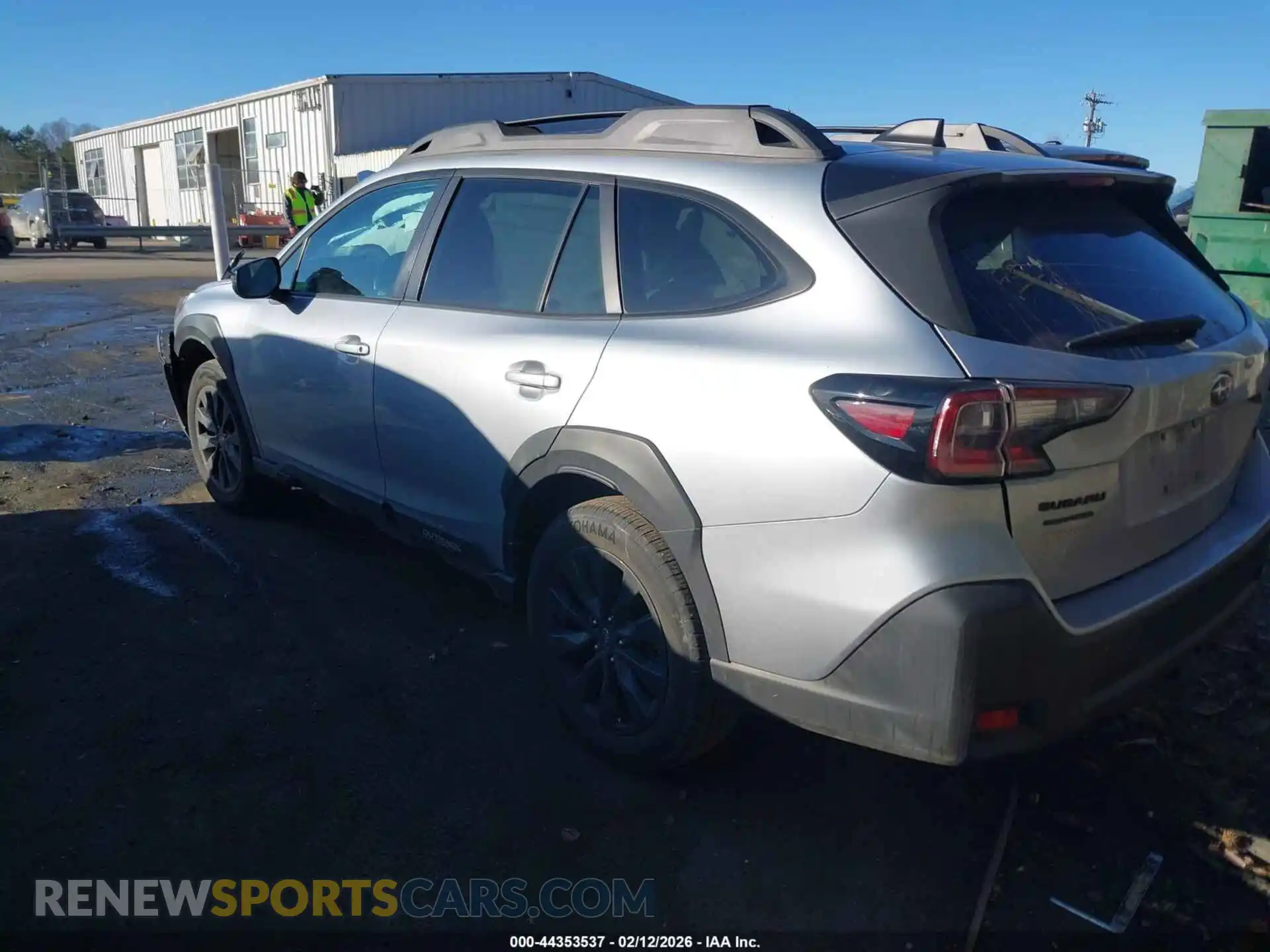 3 fotografías del automóvil dañado 4S4BTGLD5P3176148 SUBARU OUTBACK 2023