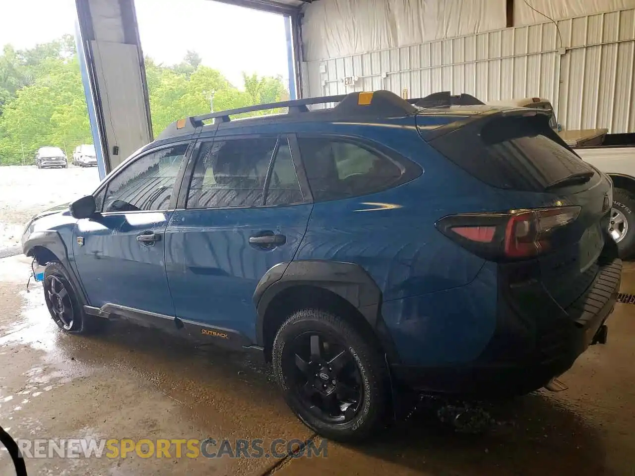 2 Фотография поврежденного автомобиля 4S4BTGSDXP3162912 SUBARU OUTBACK 2023