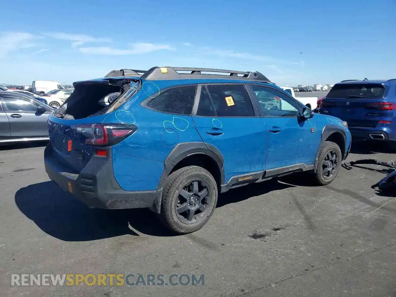 3 Фотография поврежденного автомобиля 4S4BTGUD2P3105634 SUBARU OUTBACK 2023