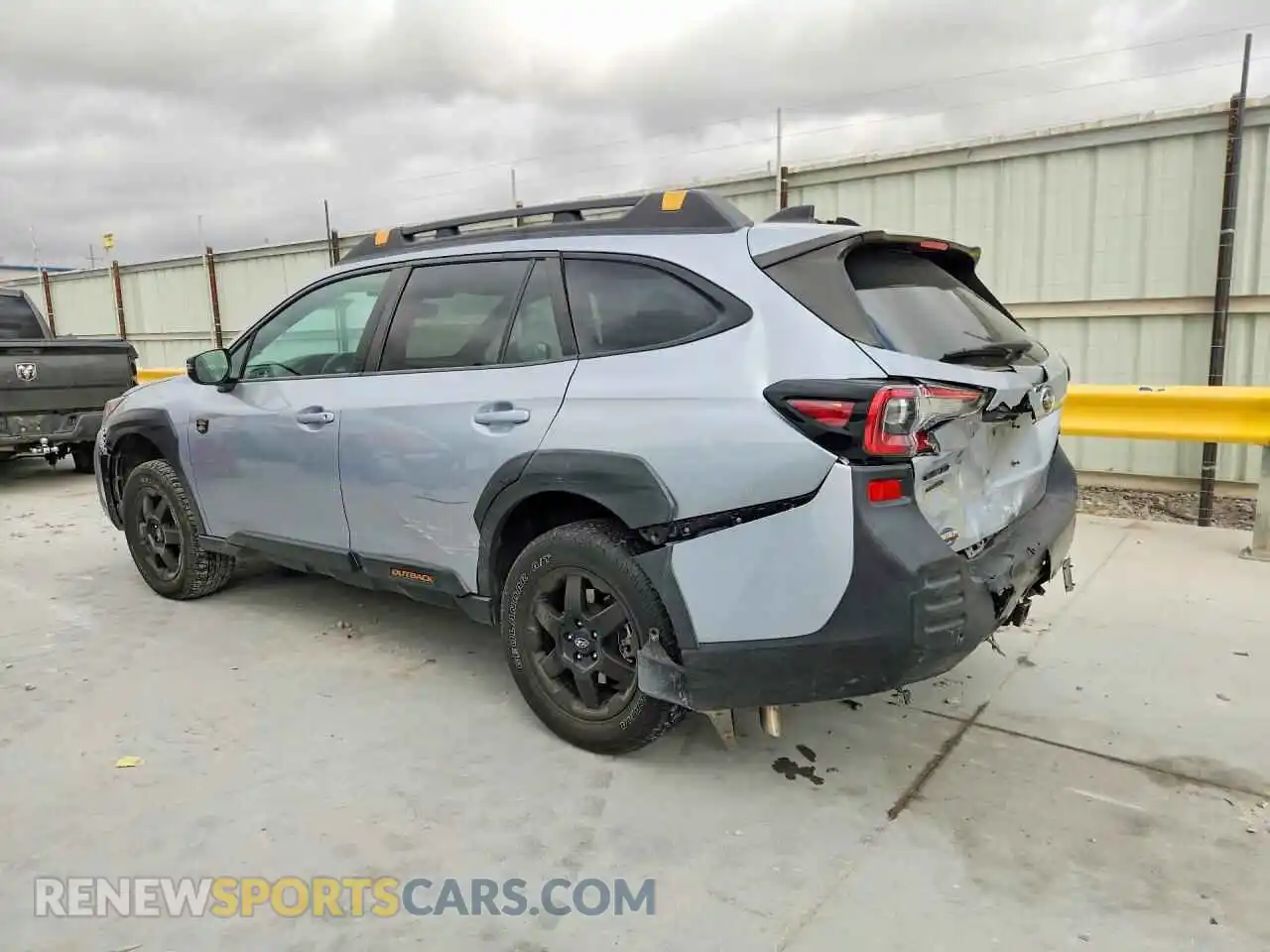 2 Photograph of a damaged car 4S4BTGUD6P3118807 SUBARU OUTBACK 2023