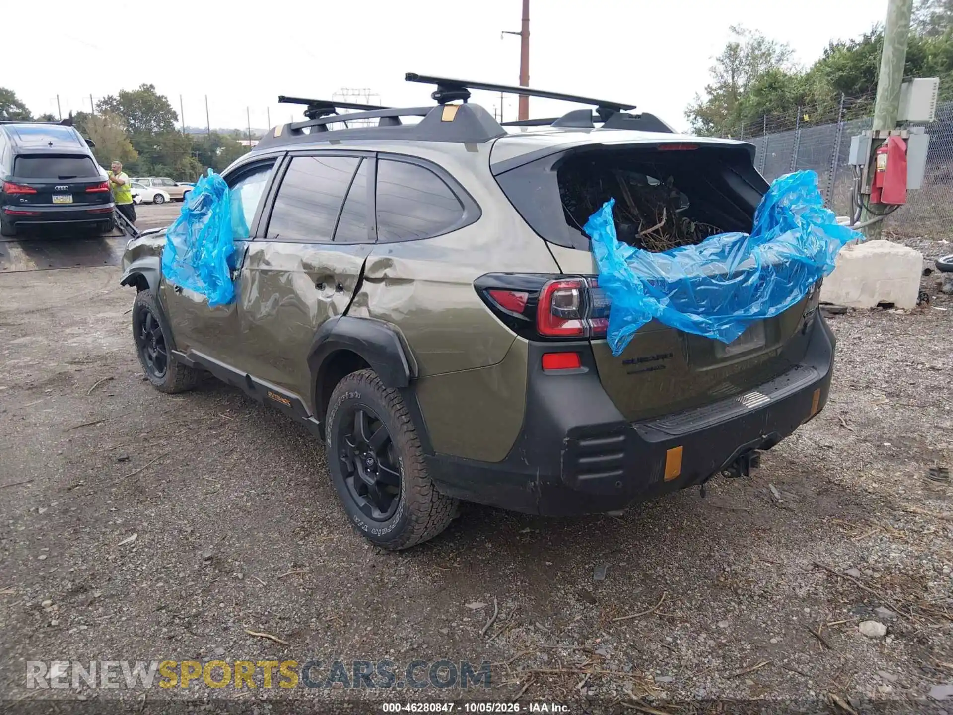 3 Фотография поврежденного автомобиля 4S4BTGUDXP3159781 SUBARU OUTBACK 2023