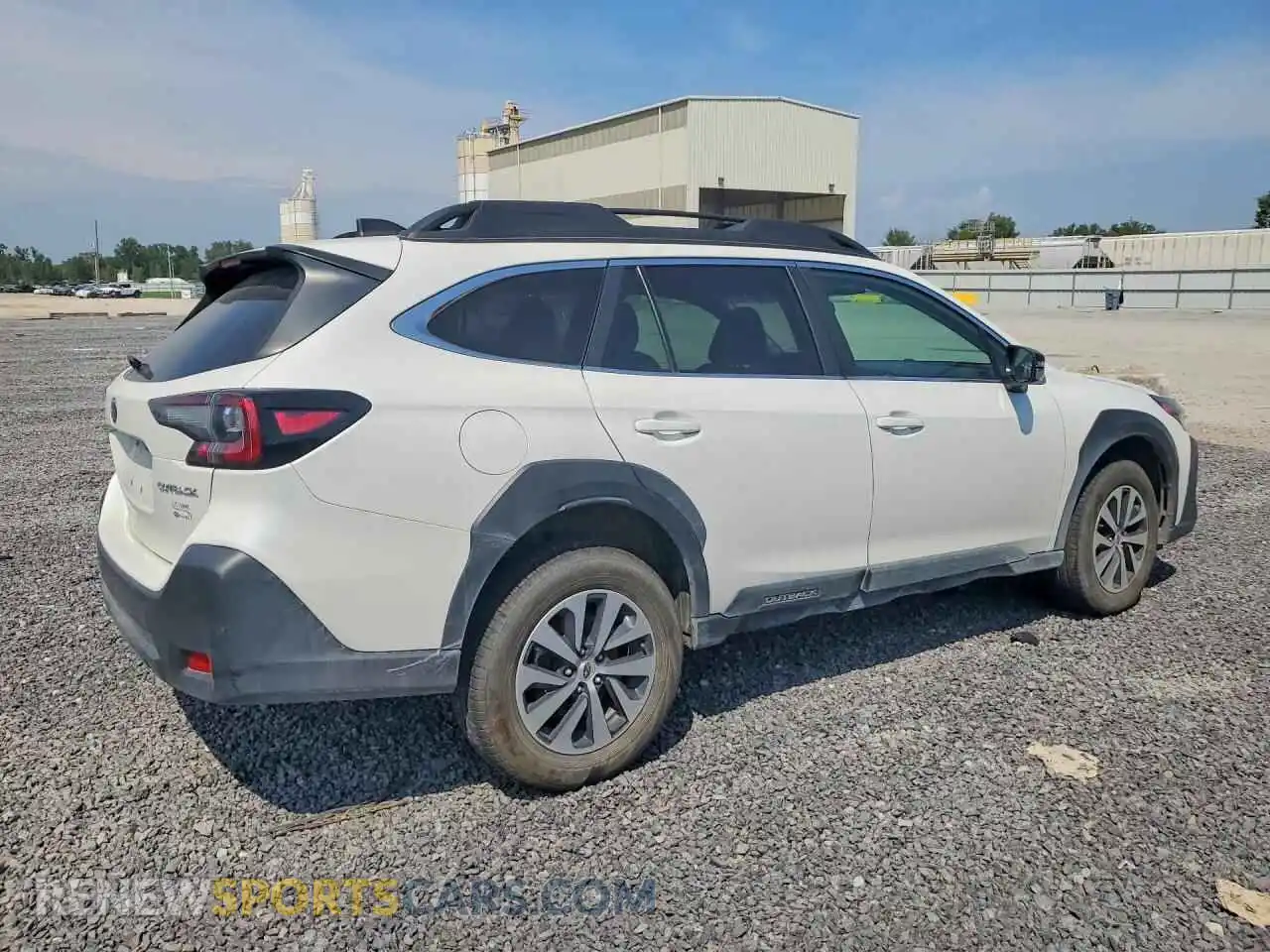 3 Photograph of a damaged car 4S4BTADC8R3280963 SUBARU OUTBACK 2024