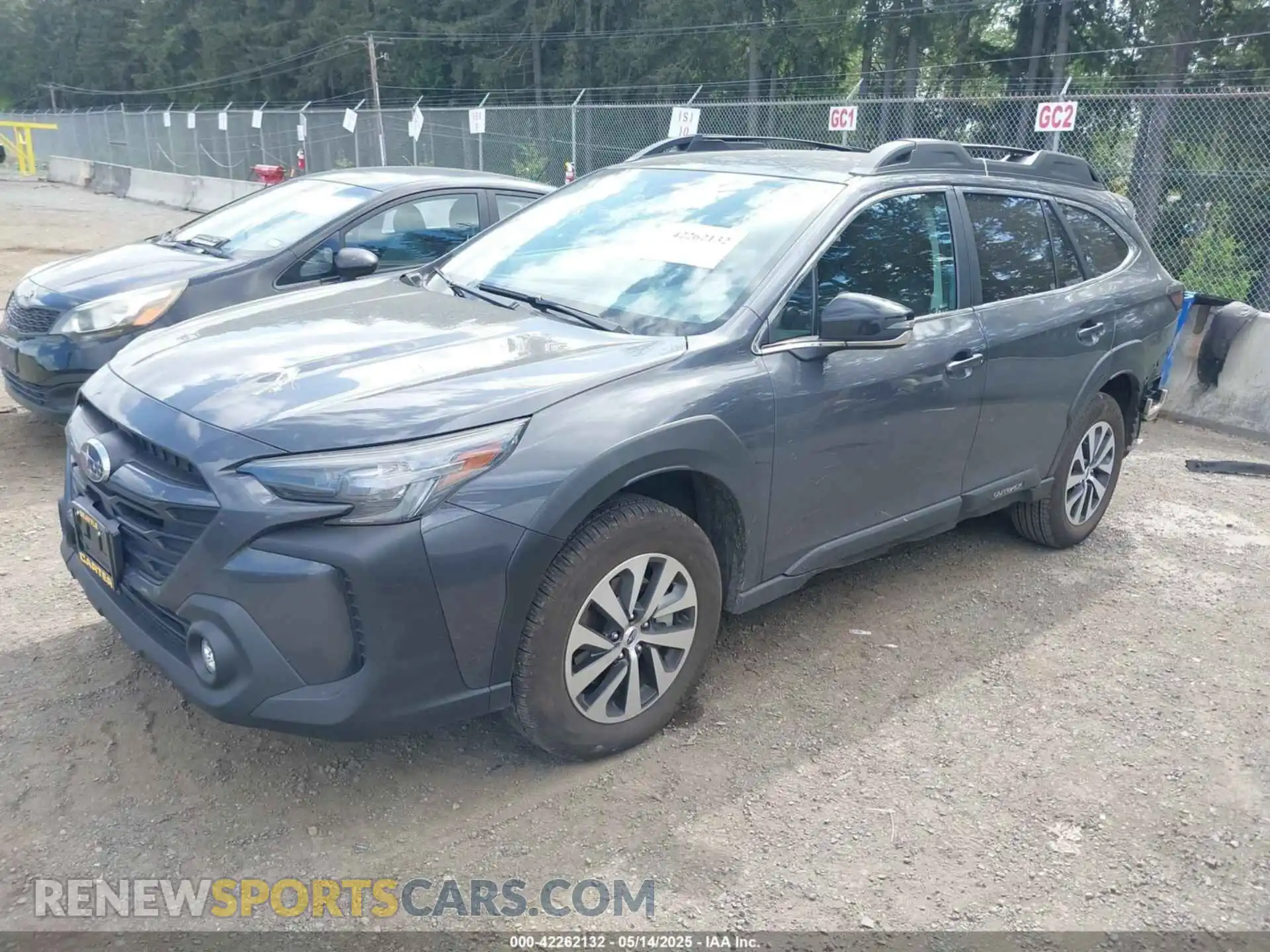 2 Photograph of a damaged car 4S4BTADCXR3190794 SUBARU OUTBACK 2024