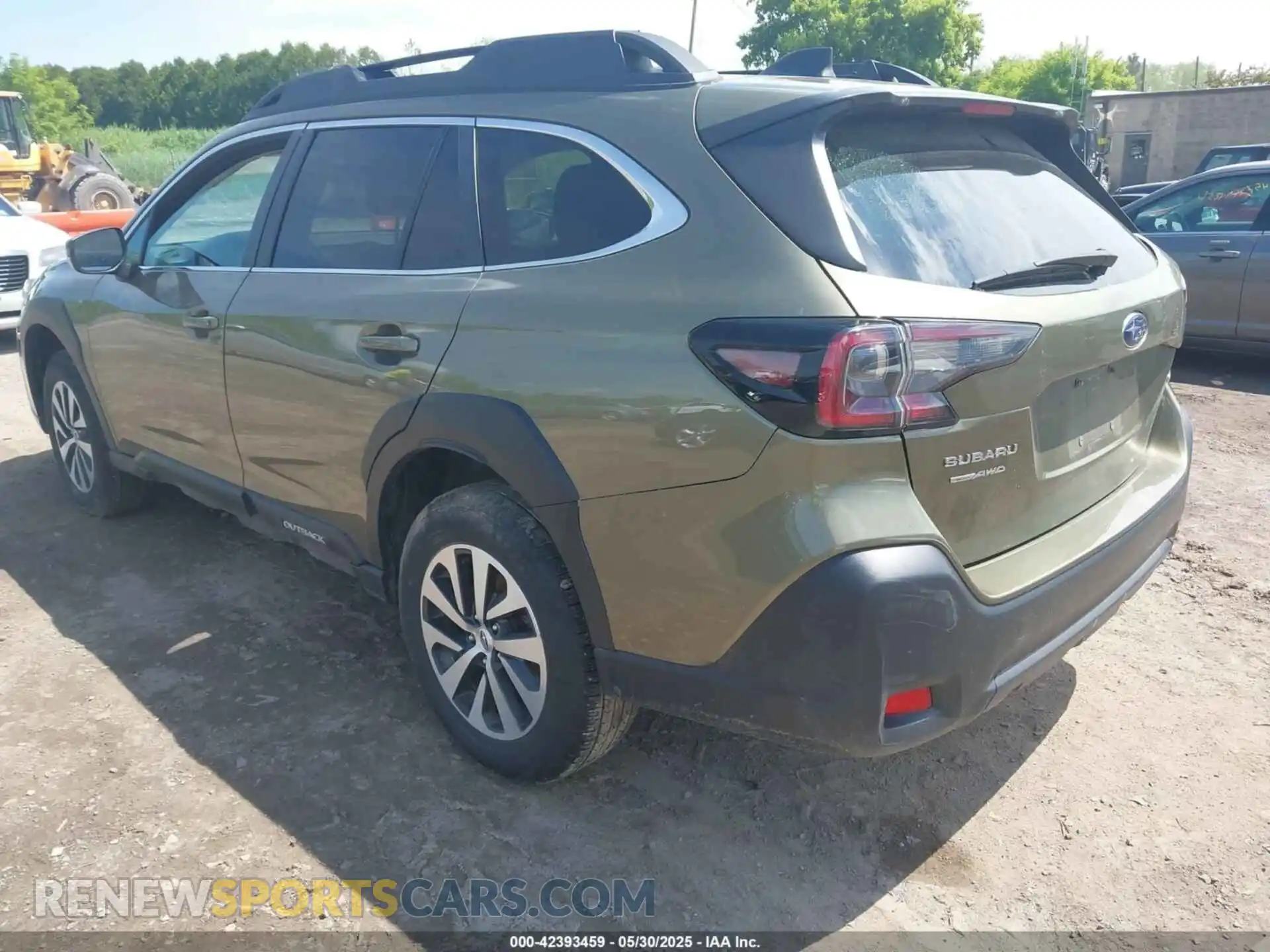 3 Photograph of a damaged car 4S4BTAFC2R3189619 SUBARU OUTBACK 2024