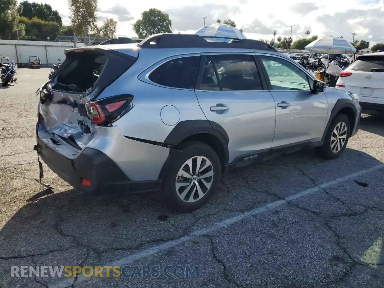 3 Photograph of a damaged car 4S4BTAFC3R3149307 SUBARU OUTBACK 2024