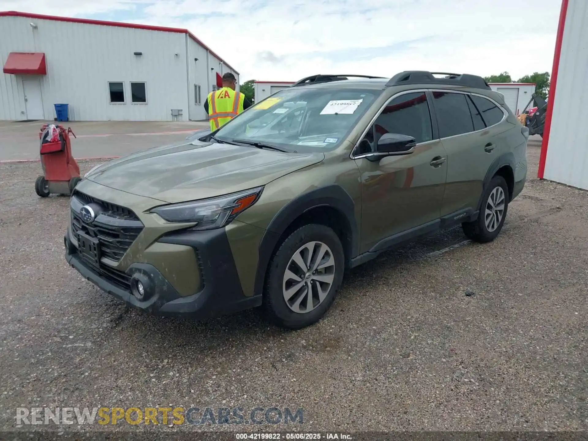 2 Photograph of a damaged car 4S4BTAFC3R3282634 SUBARU OUTBACK 2024