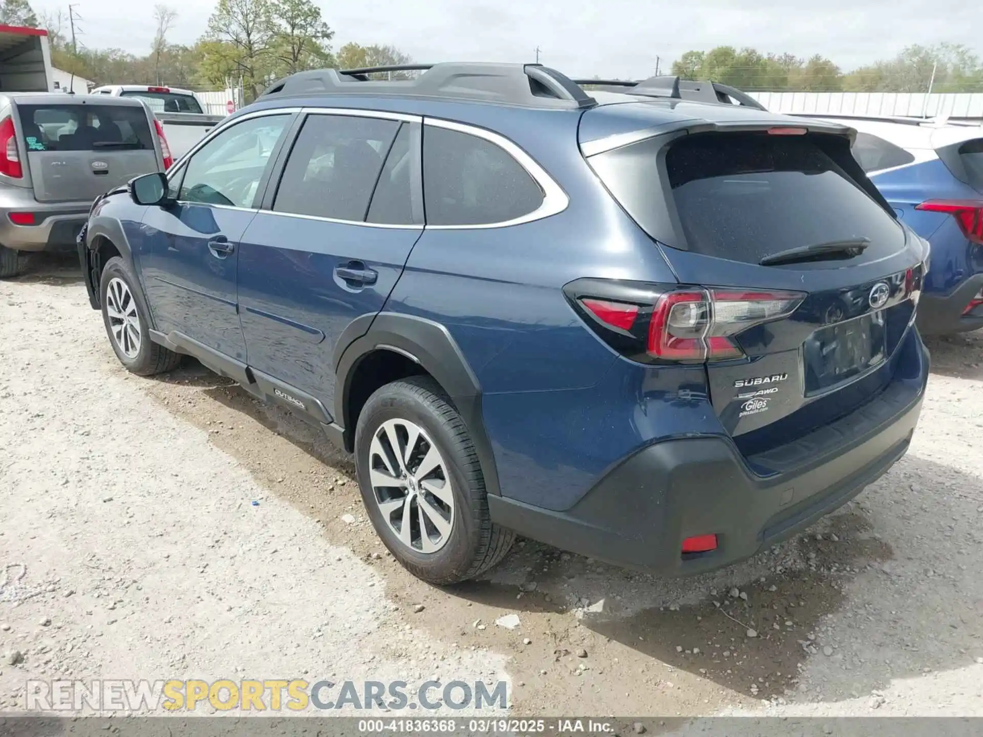 3 Photograph of a damaged car 4S4BTAFC5R3254480 SUBARU OUTBACK 2024