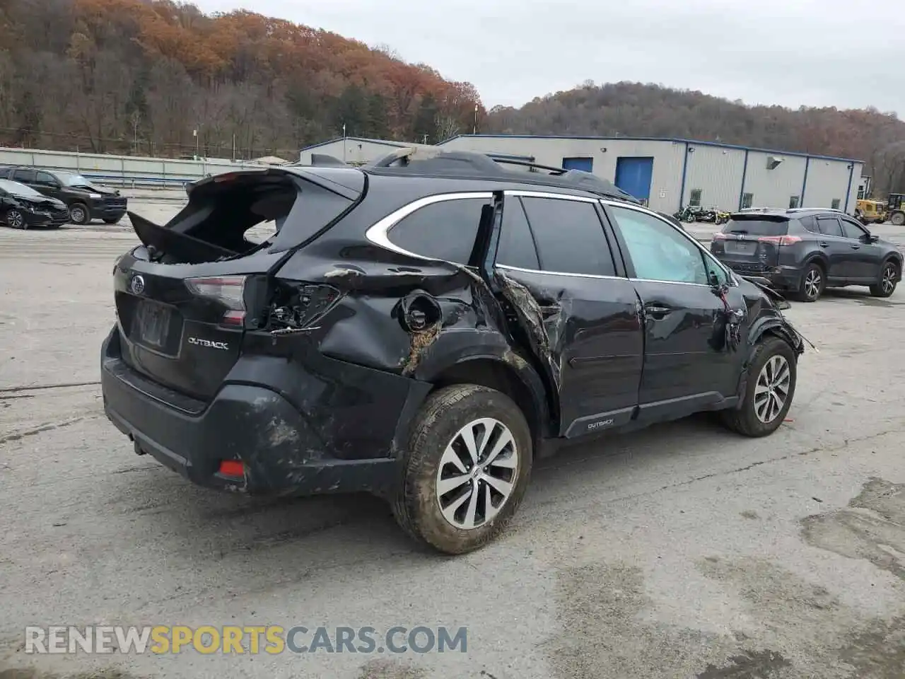 3 Photograph of a damaged car 4S4BTAFC6R3281574 SUBARU OUTBACK 2024