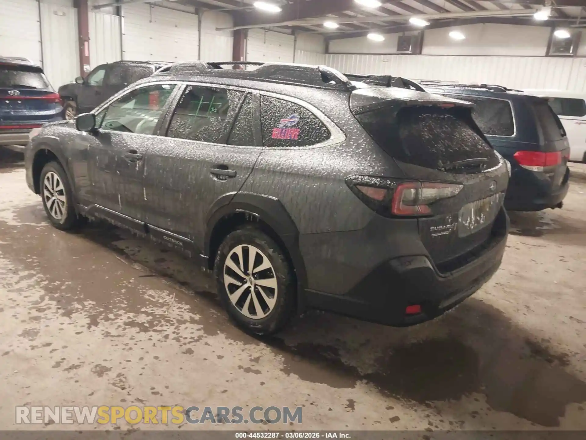 3 Photograph of a damaged car 4S4BTAFC7R3291952 SUBARU OUTBACK 2024