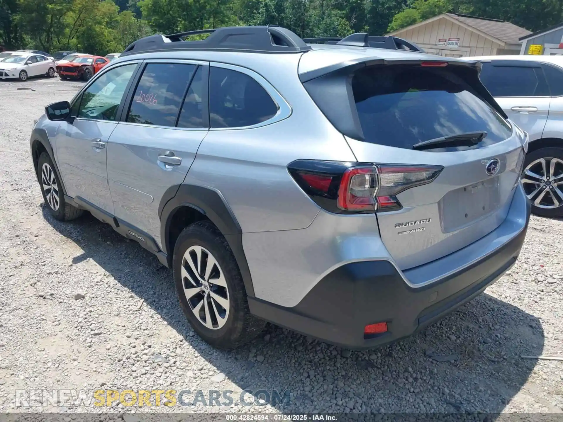 3 Photograph of a damaged car 4S4BTAFC9R3202592 SUBARU OUTBACK 2024
