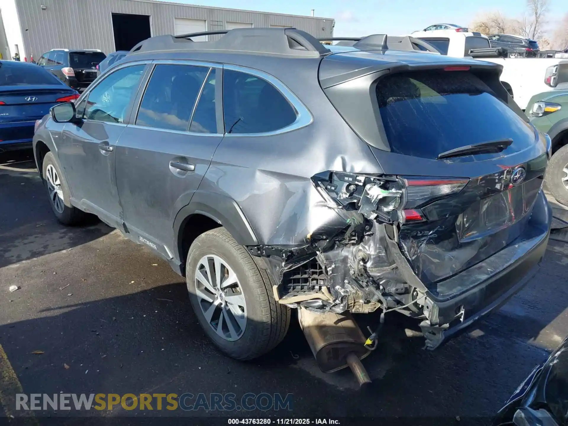 3 fotografías del automóvil dañado 4S4BTAFC9R3239724 SUBARU OUTBACK 2024
