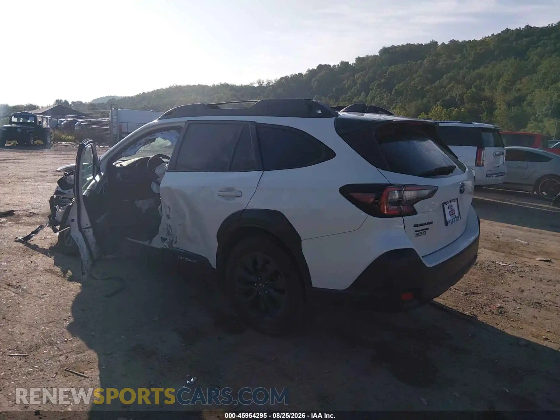 3 Photograph of a damaged car 4S4BTALC0R3109531 SUBARU OUTBACK 2024