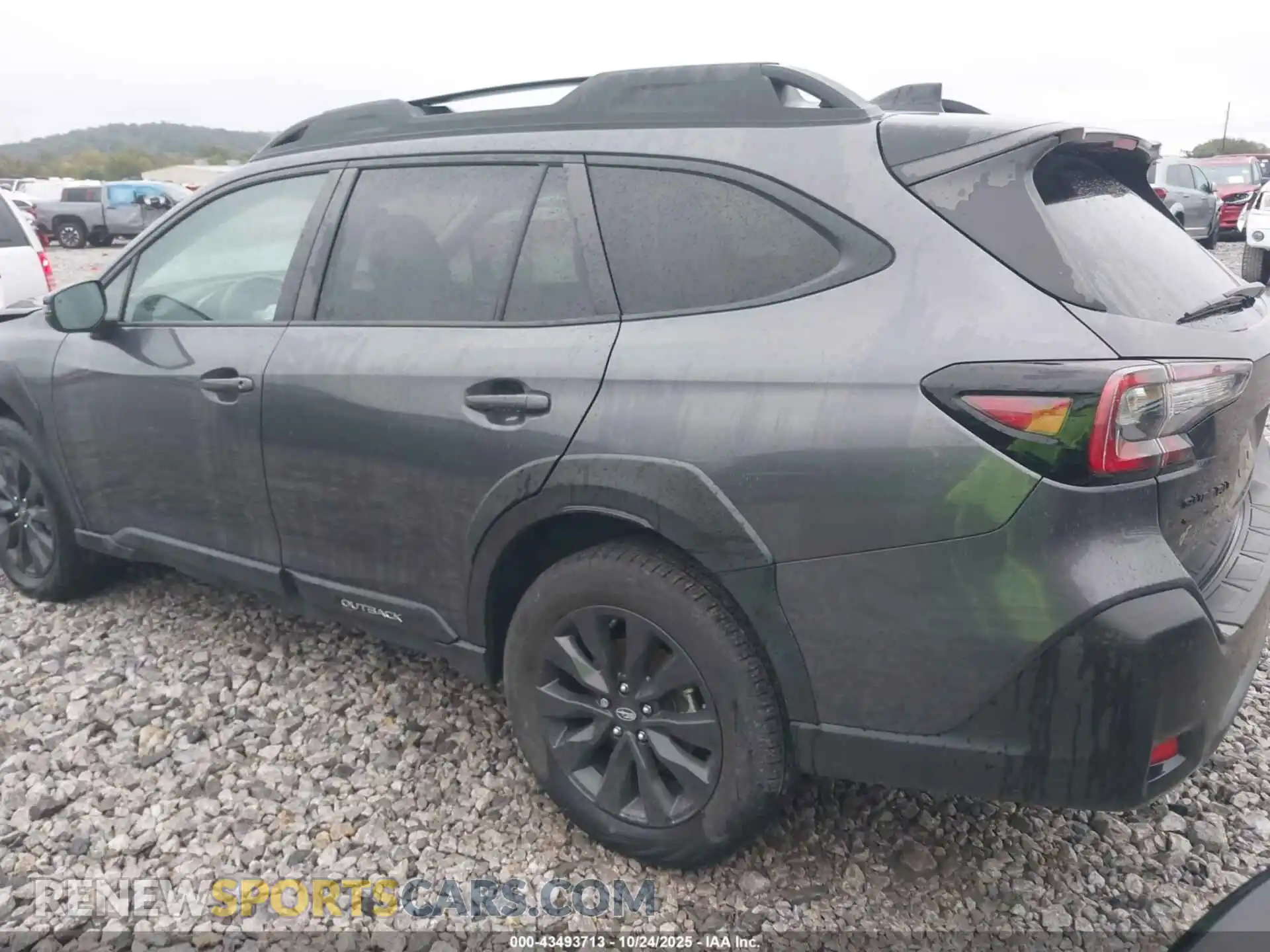 3 Фотография поврежденного автомобиля 4S4BTALC2R3277140 SUBARU OUTBACK 2024