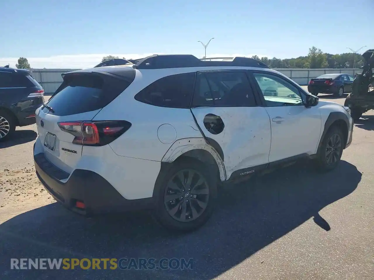 3 fotografías del automóvil dañado 4S4BTALC8R3258267 SUBARU OUTBACK 2024