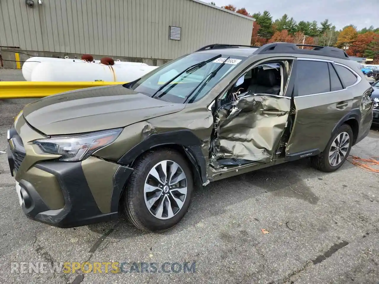 1 Photograph of a damaged car 4S4BTANC0R3212929 SUBARU OUTBACK 2024