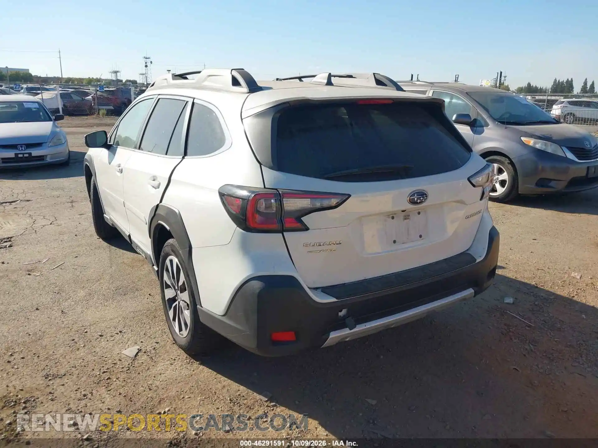 3 Photograph of a damaged car 4S4BTANC4R3215848 SUBARU OUTBACK 2024