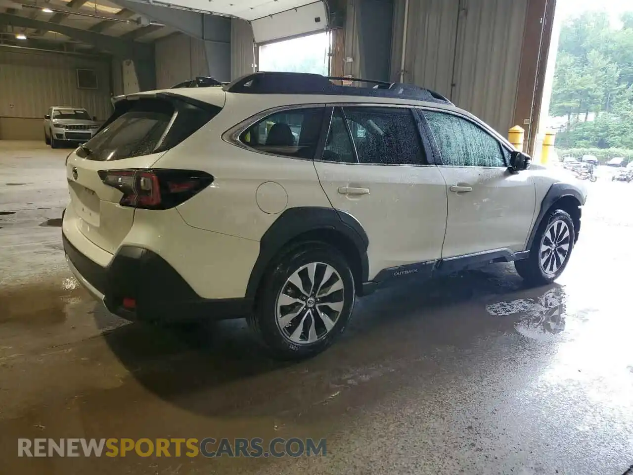 3 Photograph of a damaged car 4S4BTANC6R3300075 SUBARU OUTBACK 2024