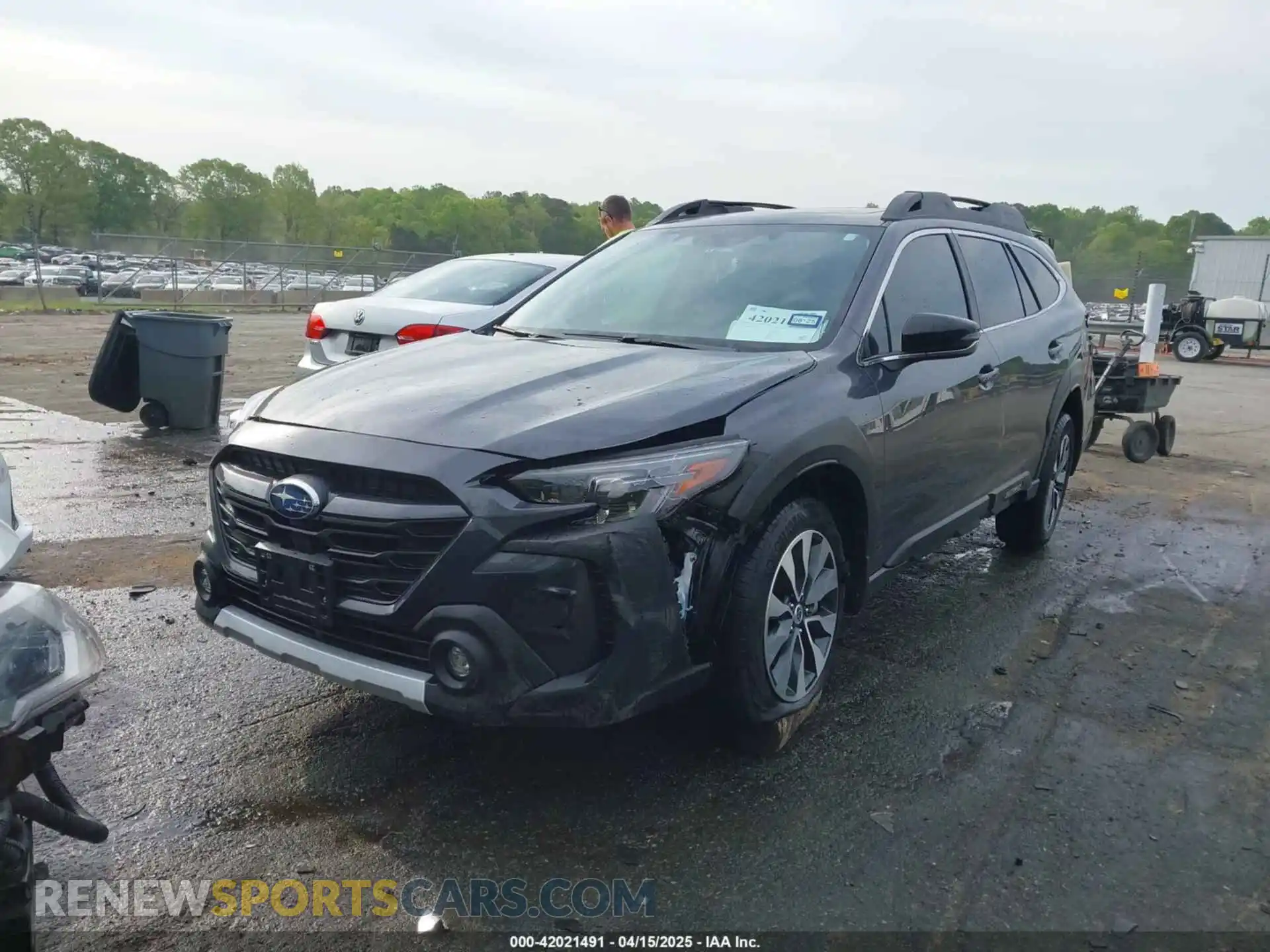 2 Photograph of a damaged car 4S4BTANC9R3135719 SUBARU OUTBACK 2024