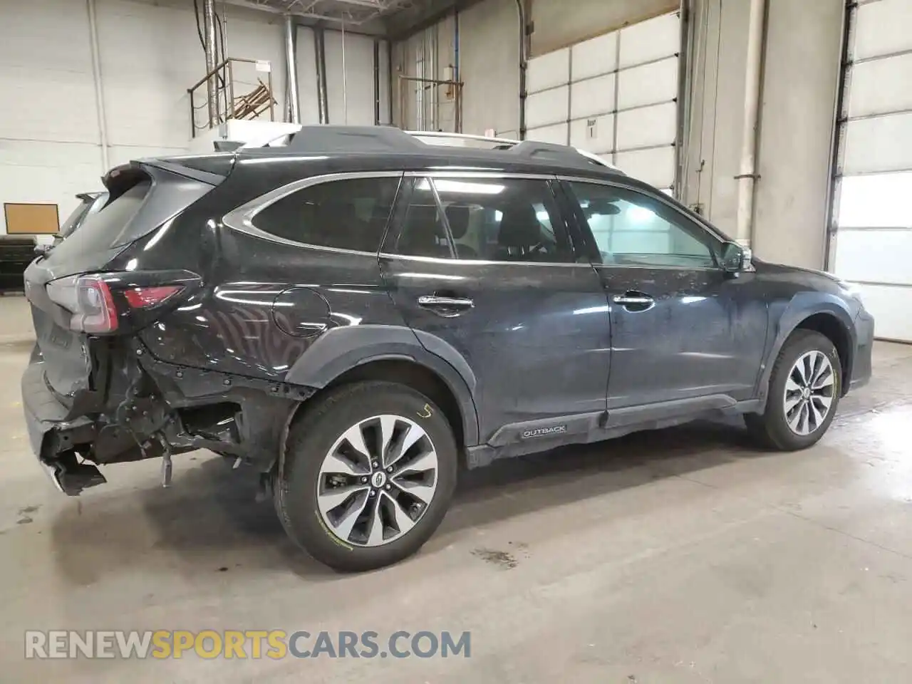 3 Photograph of a damaged car 4S4BTAPC7R3213766 SUBARU OUTBACK 2024