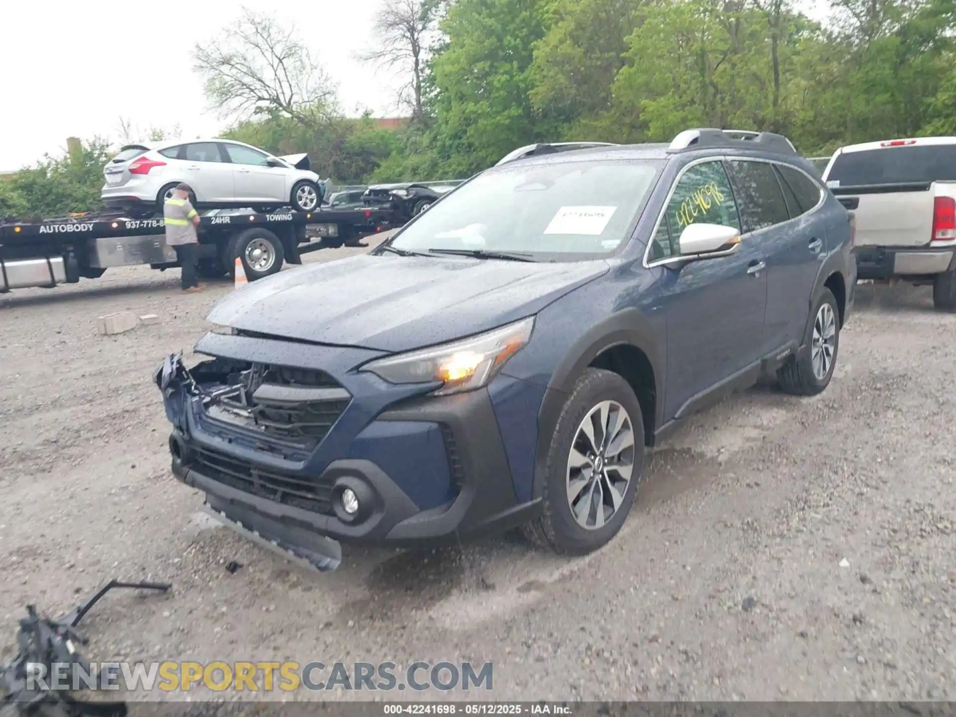 2 Photograph of a damaged car 4S4BTAPC8R3102174 SUBARU OUTBACK 2024