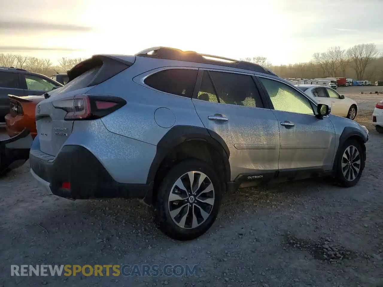 3 Photograph of a damaged car 4S4BTGPD1R3248234 SUBARU OUTBACK 2024