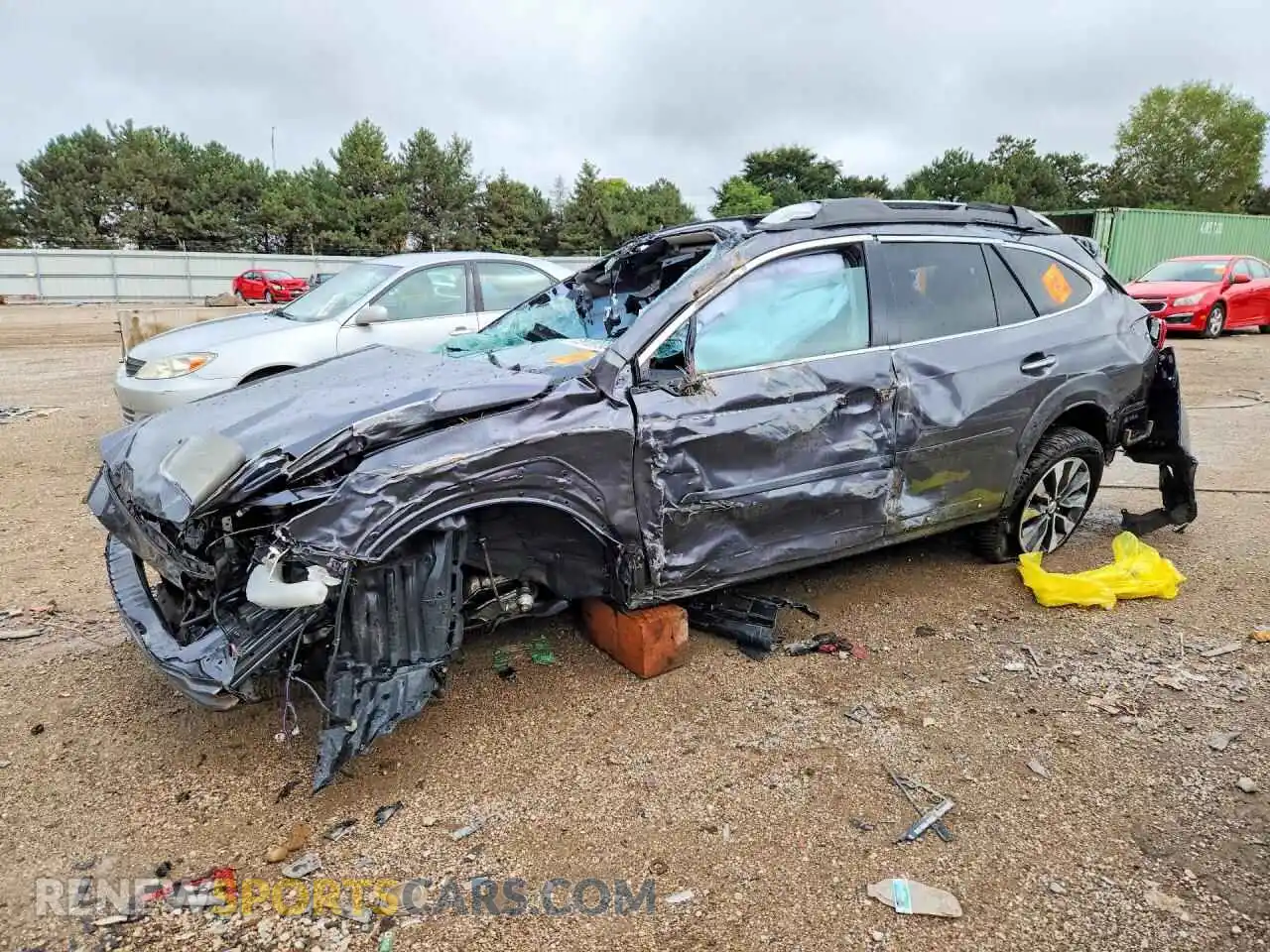 1 Photograph of a damaged car 4S4BTGPD3R3232990 SUBARU OUTBACK 2024