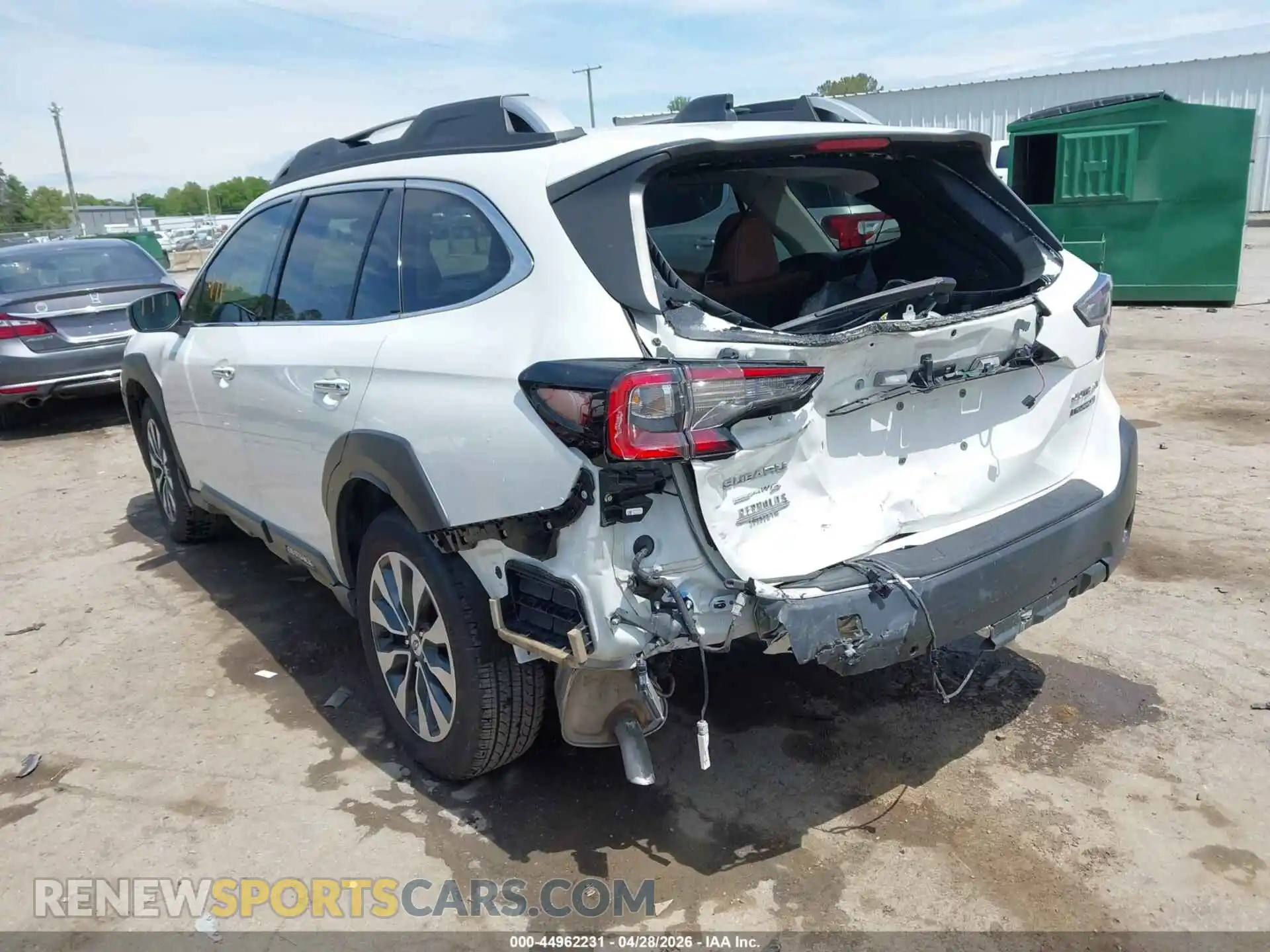 3 Photograph of a damaged car 4S4BTGPD5R3127805 SUBARU OUTBACK 2024