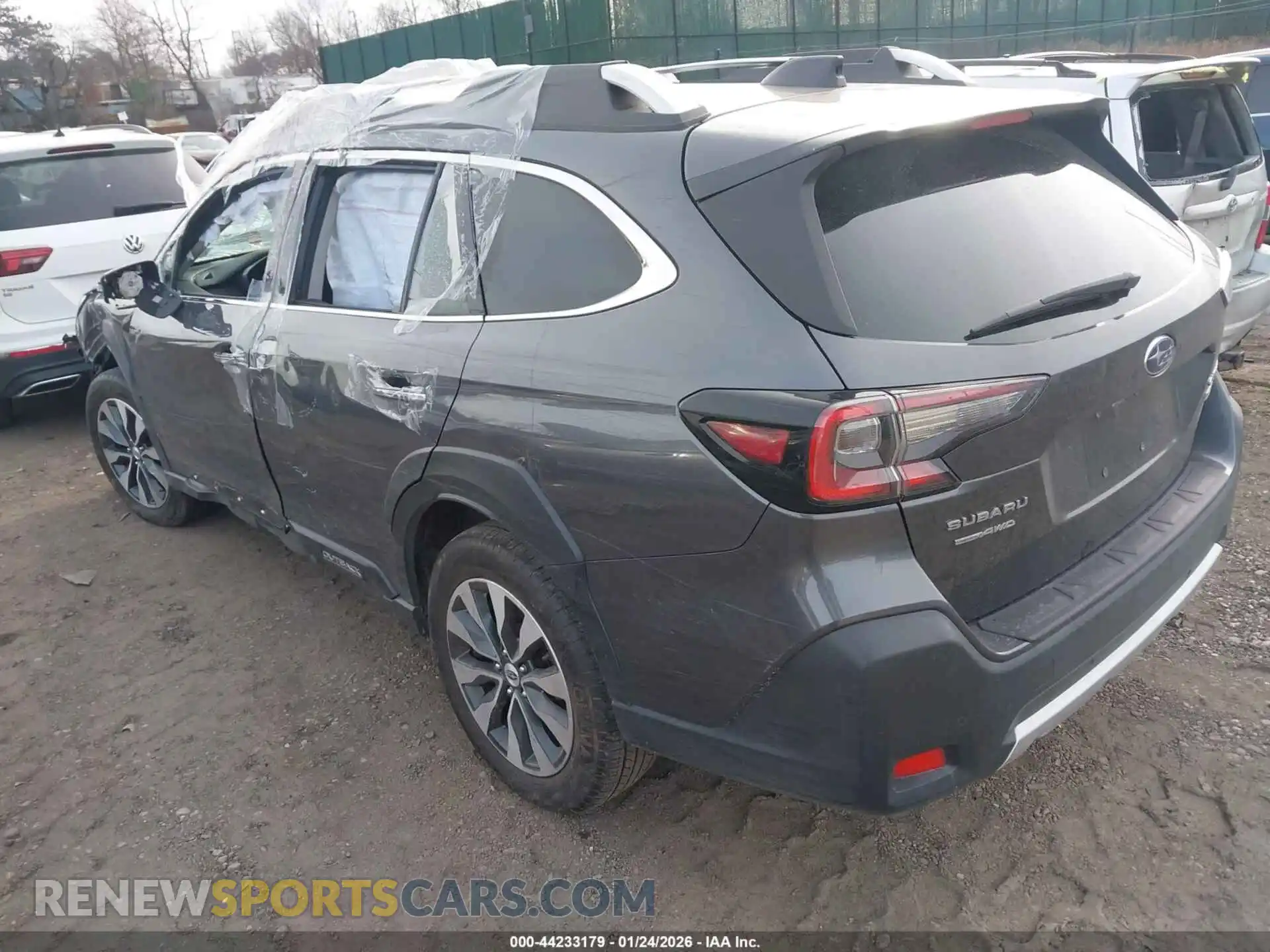 3 Photograph of a damaged car 4S4BTGPD7R3243586 SUBARU OUTBACK 2024